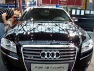 Audi A8 Security — от закупки этого автомобиля отказался минфин Дагестана. Кадр: youtube.com/user/BrykinInfo