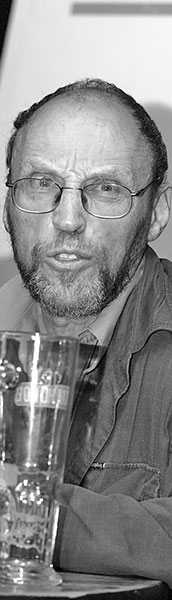Дмитрий Пригов (фото Н. Четвериковой)