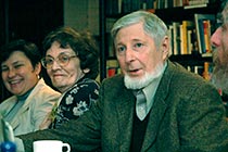 Ирена Артамонова, Елена Мирская, Эдуард Мирский. Фото Алексея Куприянова.