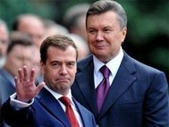 Президенты Д. Медведев и В. Янукович