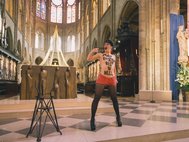 FEMEN в Соборе Парижской Богоматери