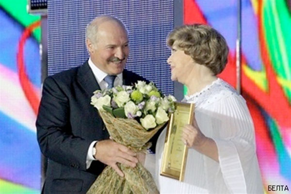 Лукашенко лечит Пьеху