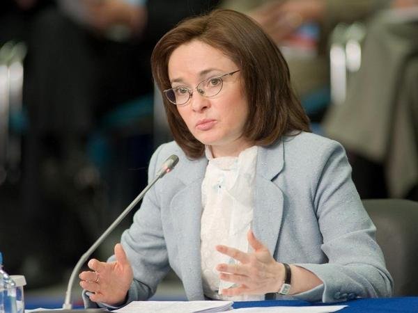 Руководитель ЦБ назвала «правильный» способ понижения волатильности рубля