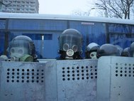 Украинская милиция на улице Грушевского в Киеве
