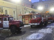 пожарные около касс Московского вокзала