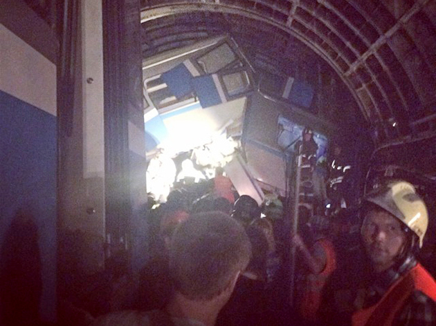 На месте аварии в московском метро