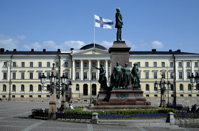 Правительственный дворец в Хельсинки