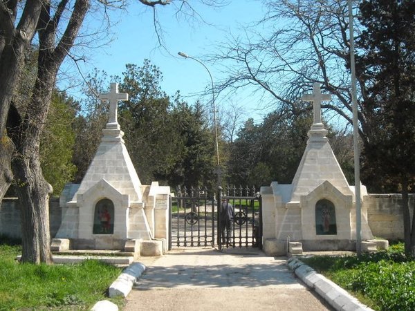 Братское мемориальное кладбище в Севастополе