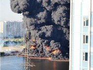 Пожар на Москве-реке