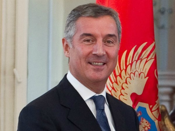 Черногория в НАТО: безвизовый режим с Россией не отменят