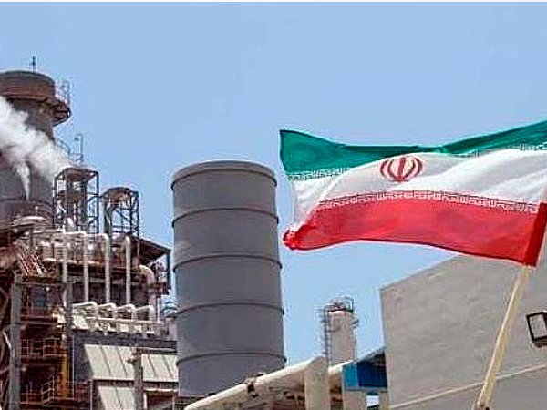 Тегеран договорился с Минском о крупной поставке иранской нефти в республику Белоруссию