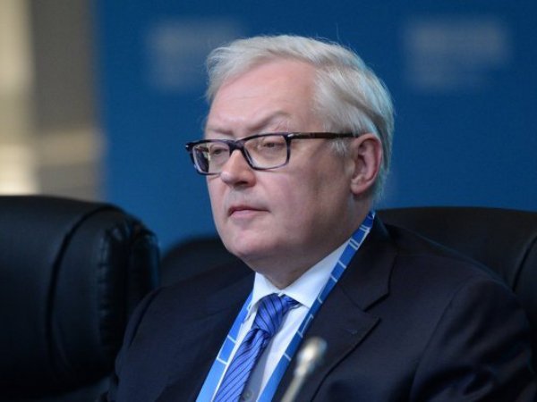 Госдеп не комментирует соглашение о «невмешательстве» с РФ Госдеп не комментирует соглашение о «невмешательстве» с РФ