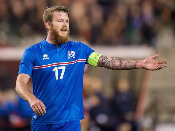 Капитан сборной Исландии по футболу Арон Гуннарссон