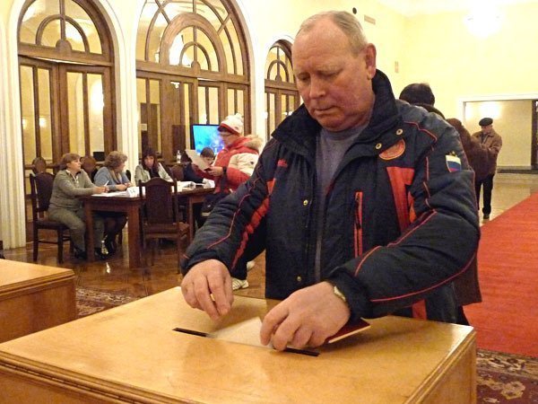 Голосование в Ереване на выборах президента РФ в марте 2012 года