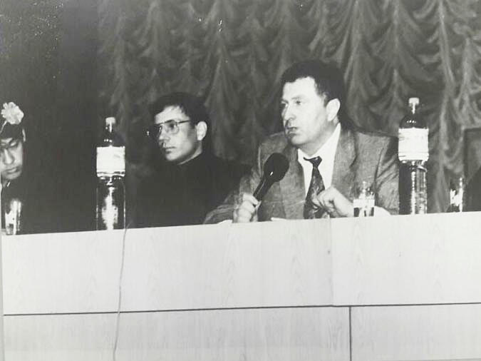 Эксперт: Главная интрига выборов — борьба за второе место между ЛДПР и КПРФ