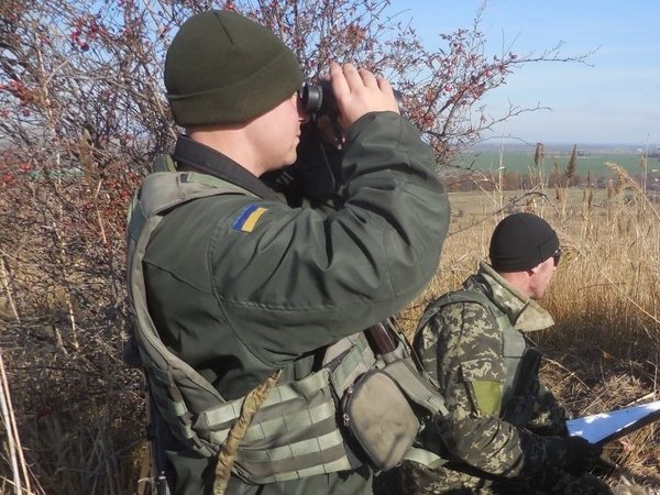 Украинские военные в зоне АТО. 