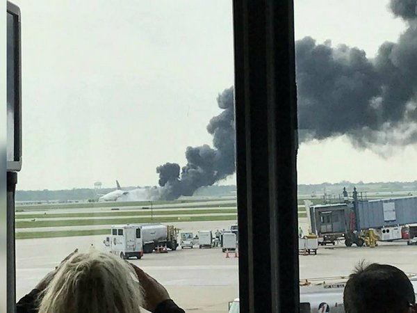 Пожар в самолете в Чикаго