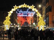 Рождественская ярмарка в Страсбурге.