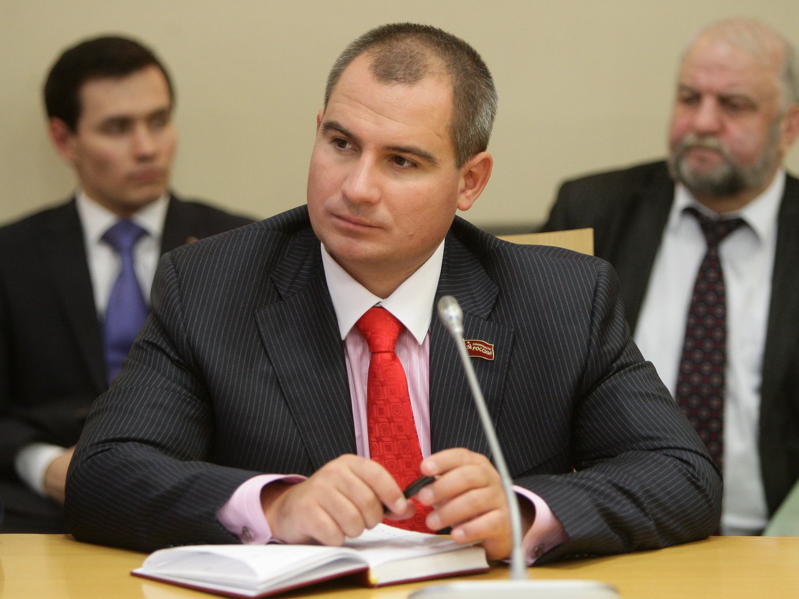 «Коммунисты России» голодовкой добиваются восстановления на выборах в Северной Осетии