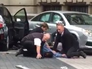 Задержание водителя, въехавшего на тротуар в Лондоне