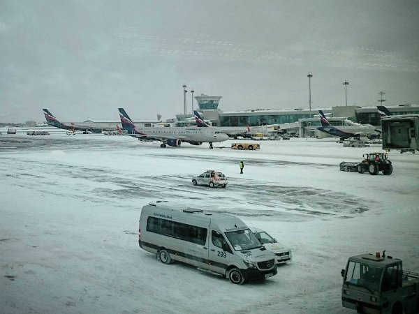 СМИ узнали о поломках 19 аэробусов «Аэрофлота» из-за снега в аэропортах СМИ узнали о поломках 19 аэробусов «Аэрофлота» из-за снега в аэропортах