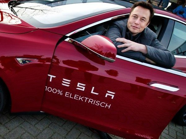Tesla Model Y будет производиться на секретной фабрики. Илон Маск прокомментировал ситуацию Tesla Model Y будет производиться на секретной фабрики. Илон Маск прокомментировал ситуацию